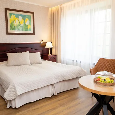 Hotel Legend